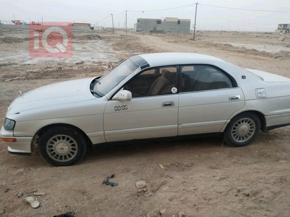 تويوتا كراون